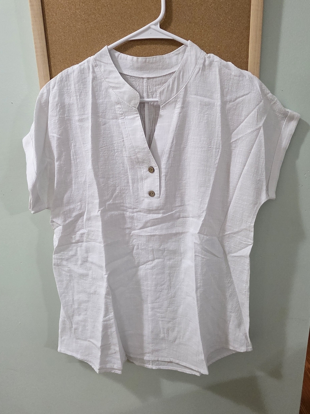 Relaxed White Short-Sleeve Blouse